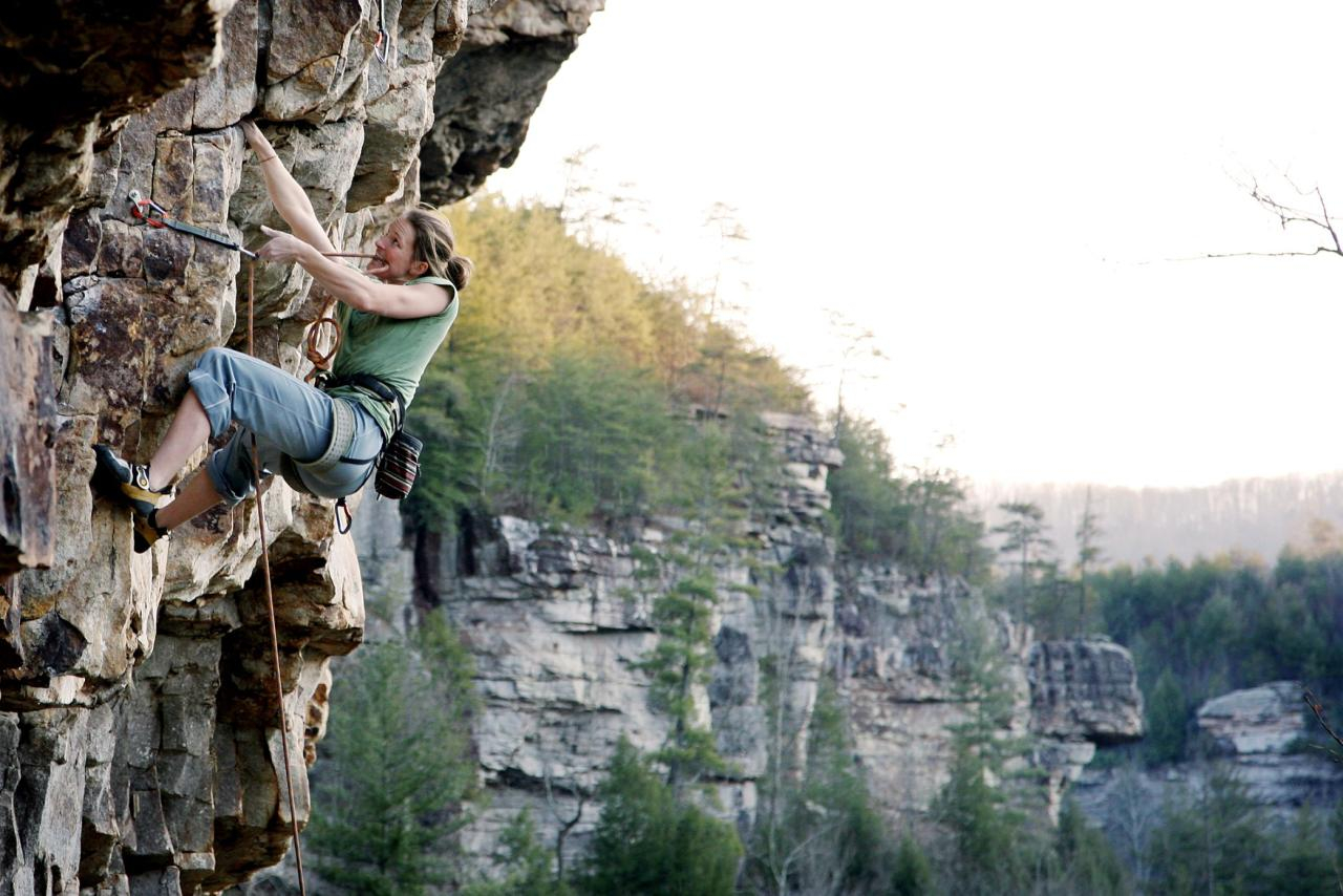 Obed Mark Large Climbing Picture higher resolution